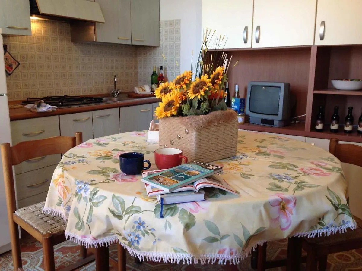 One-Bedroom Apartment Rosolina Mare Near Sea 1
